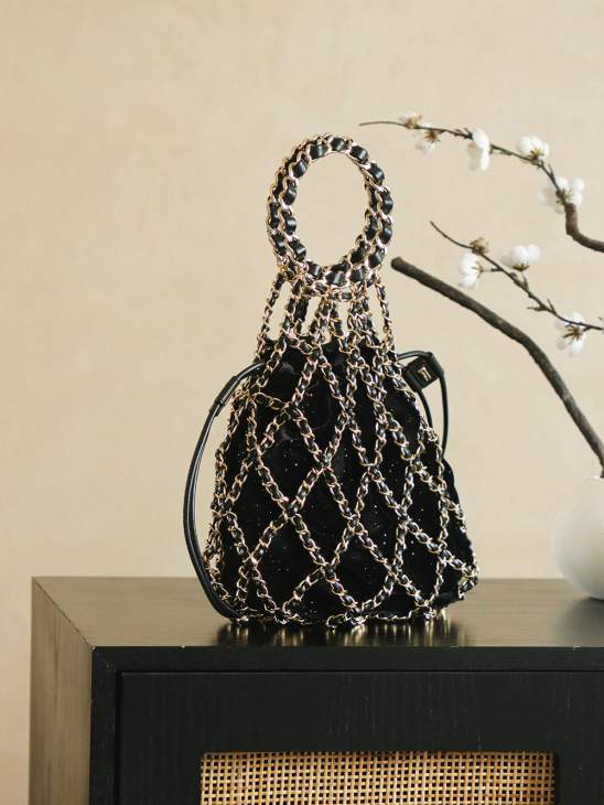 Picture of Chanel Handbags 2 _SKUfw239830301fw
